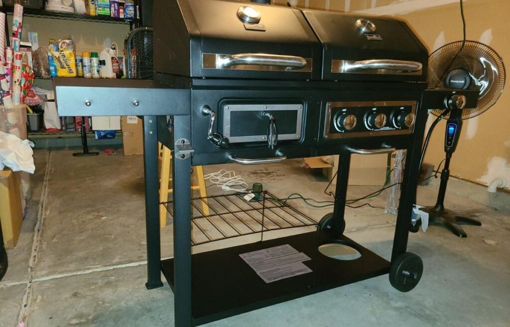 Dual Fuel Combination CharcoalGas Grill
