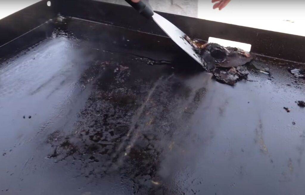 Cleaning a griddle