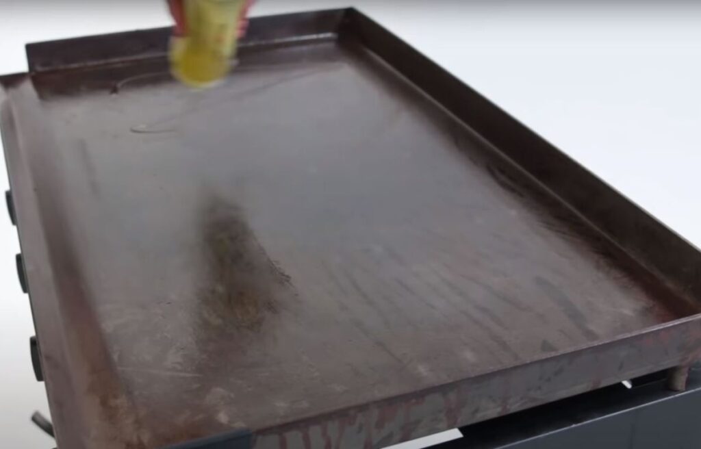 Cleaning a rusty Blackstone griddle