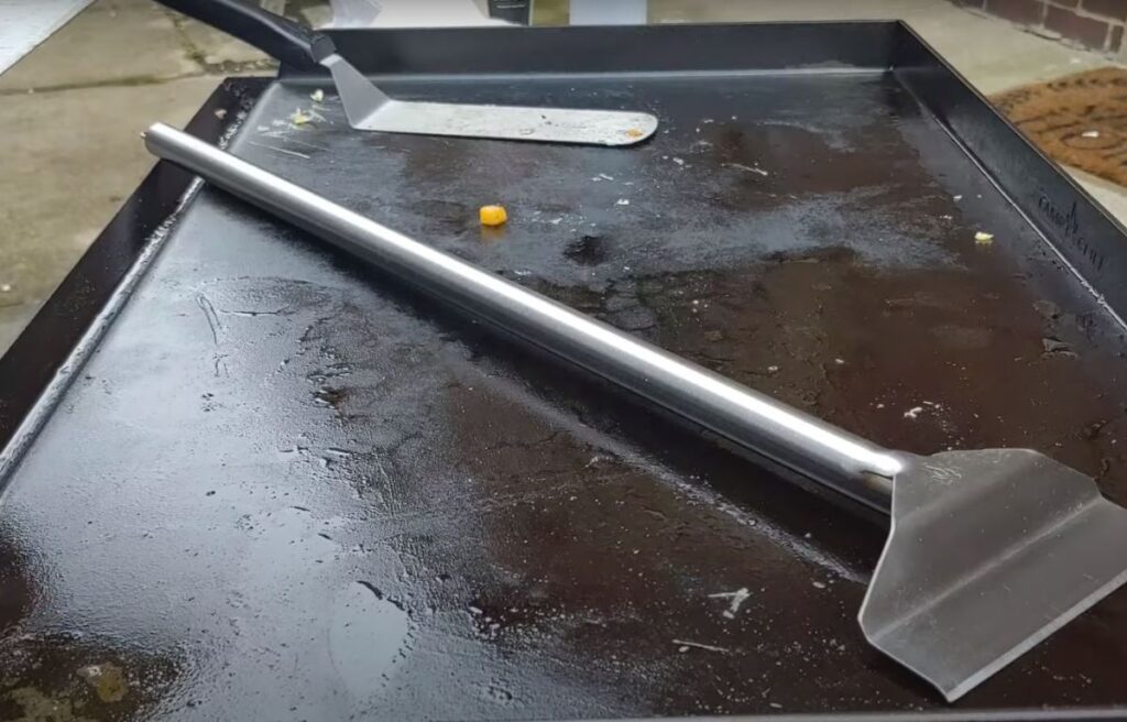 Cleaning griddle after a cooking session