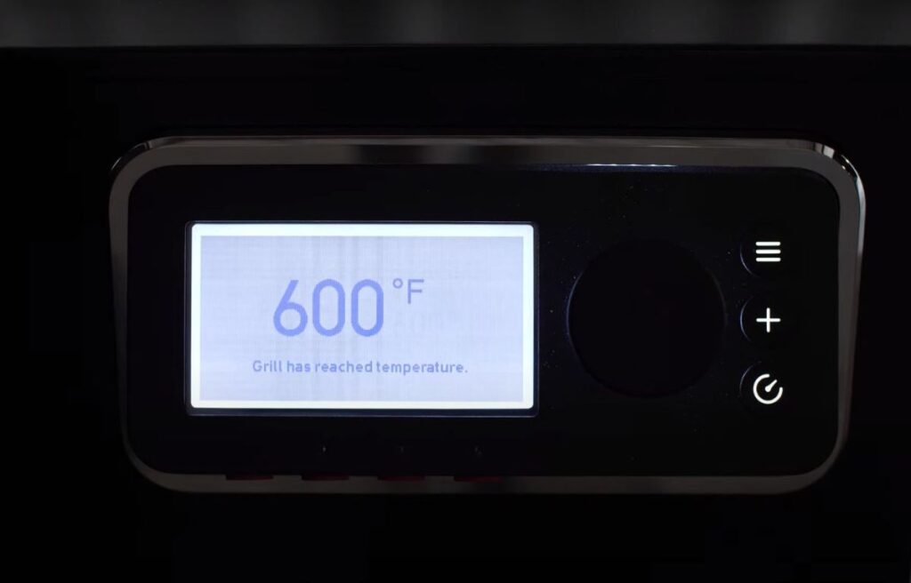 Temperature range and control on a pellet grill