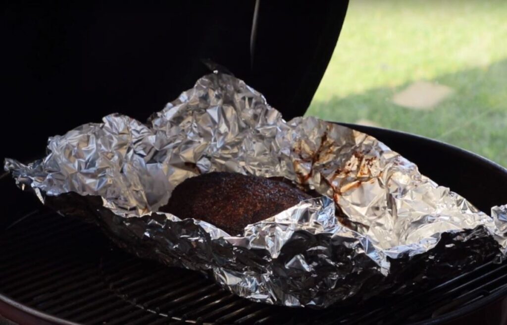 Wrapping ribs inside aluminum foil